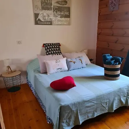 לינה וארוחת בוקר Zen Peri